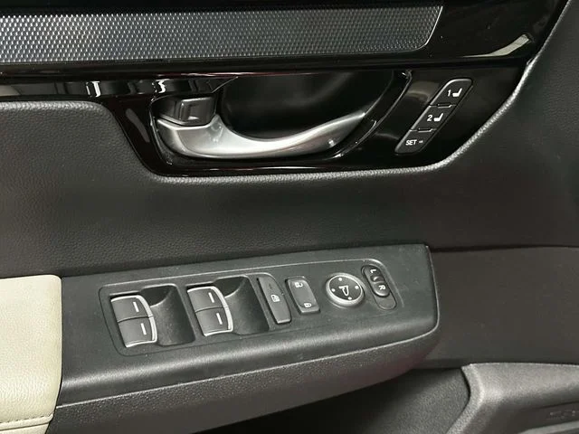 2024 Honda CR-V EX-L - Photo 12