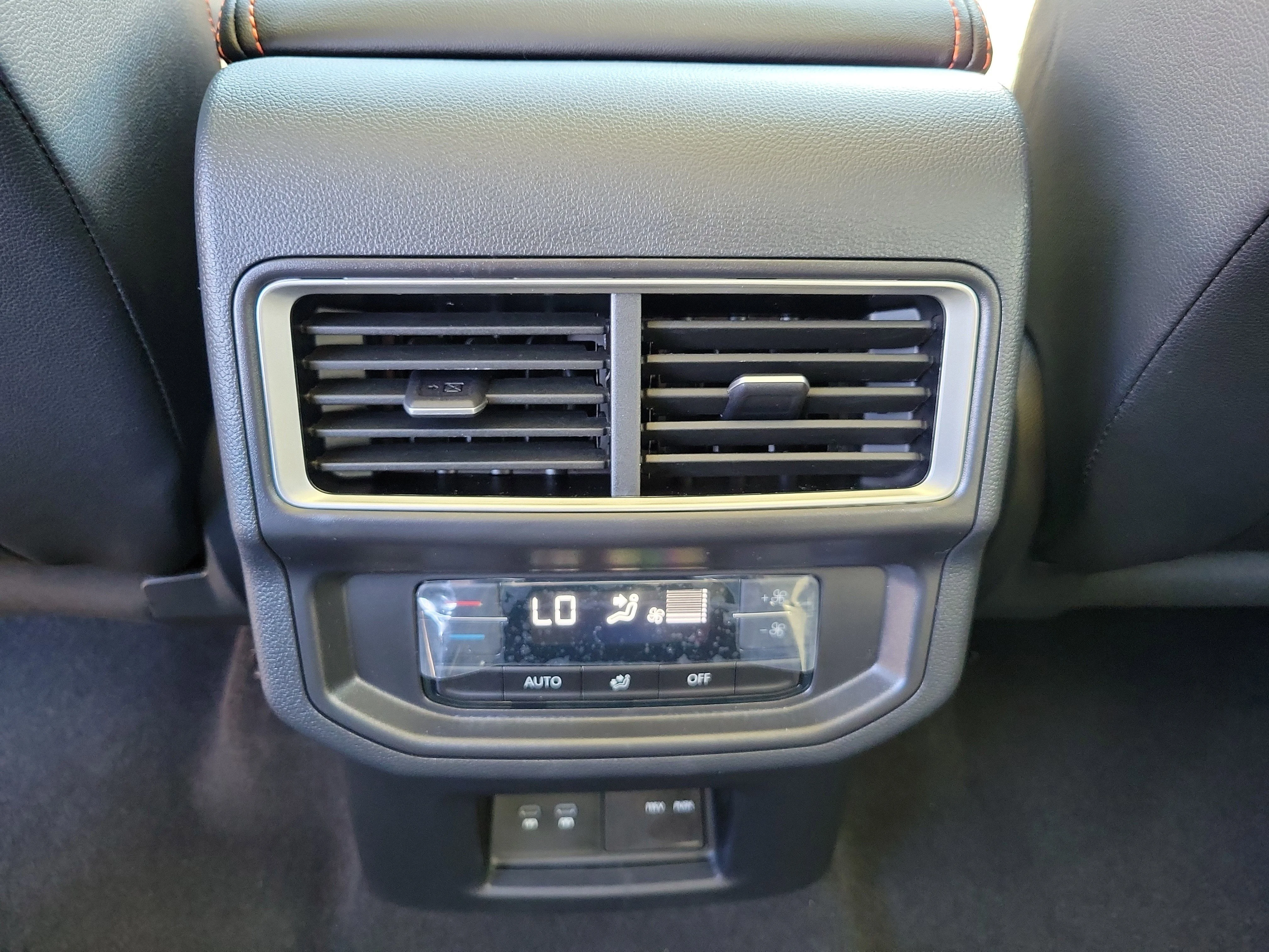 New 2026 White Volkswagen Peak Edition image 17