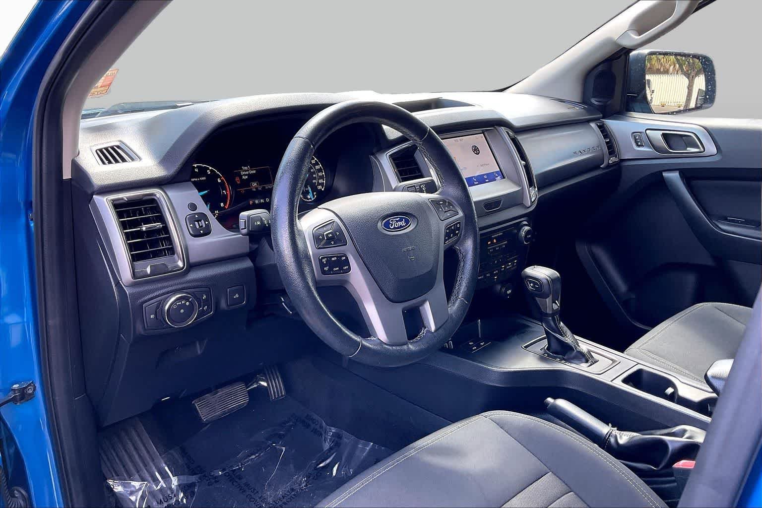 Used 2022 Velocity Blue Ford XLT image 14