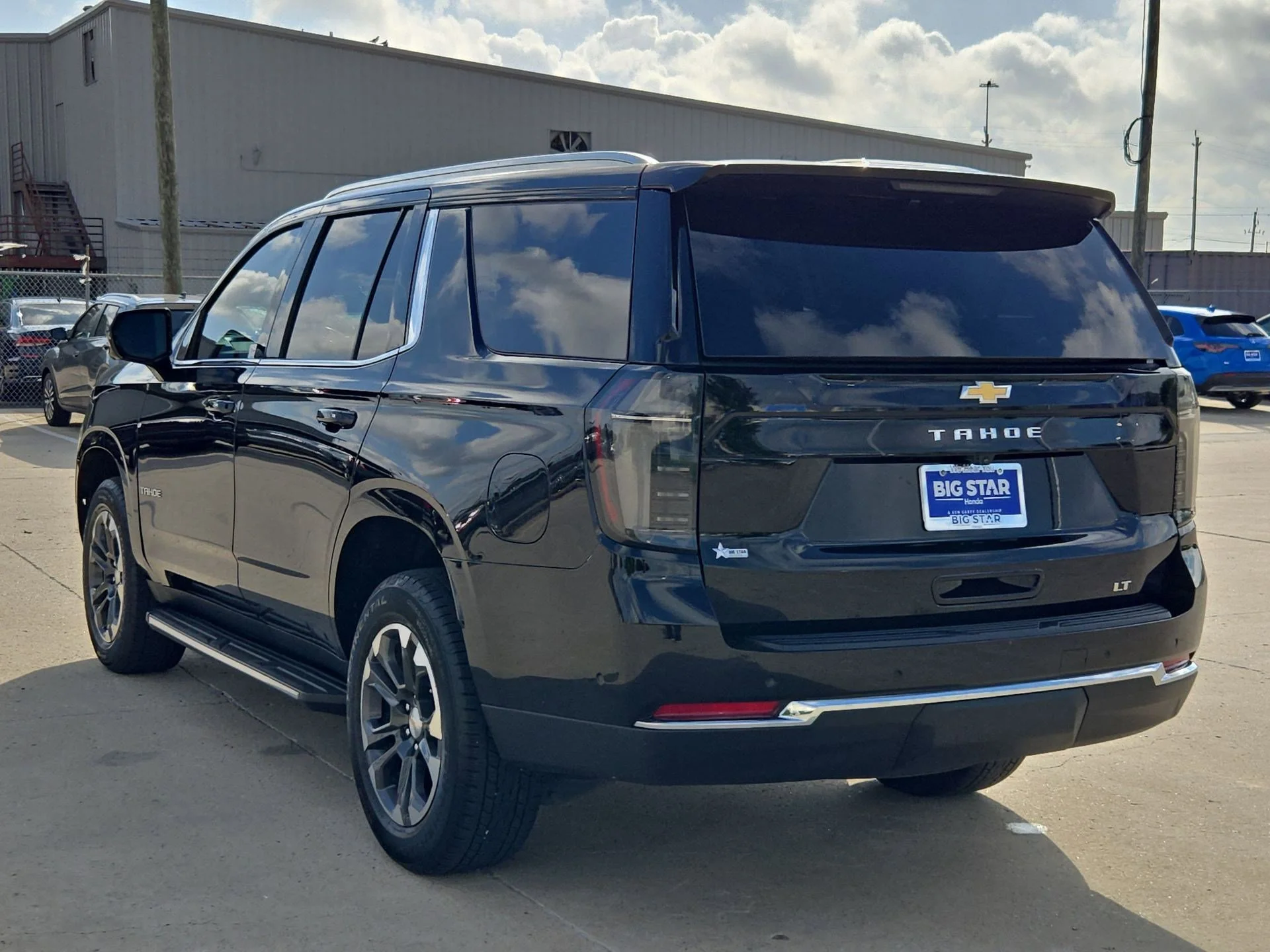 Used 2025 Black Chevrolet LT image 5