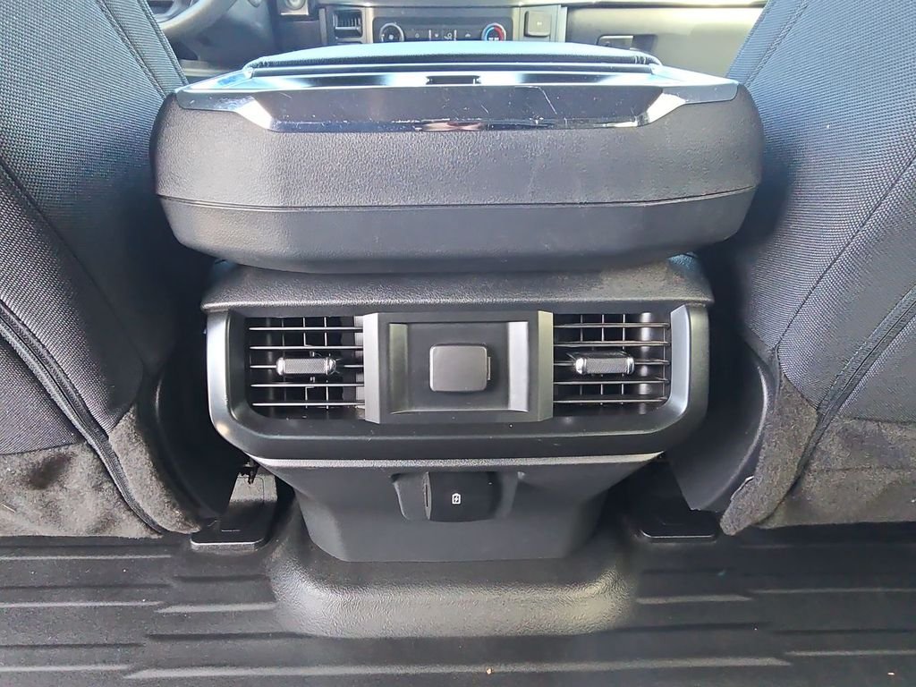 Used 2022 Silver Ford XL image 22