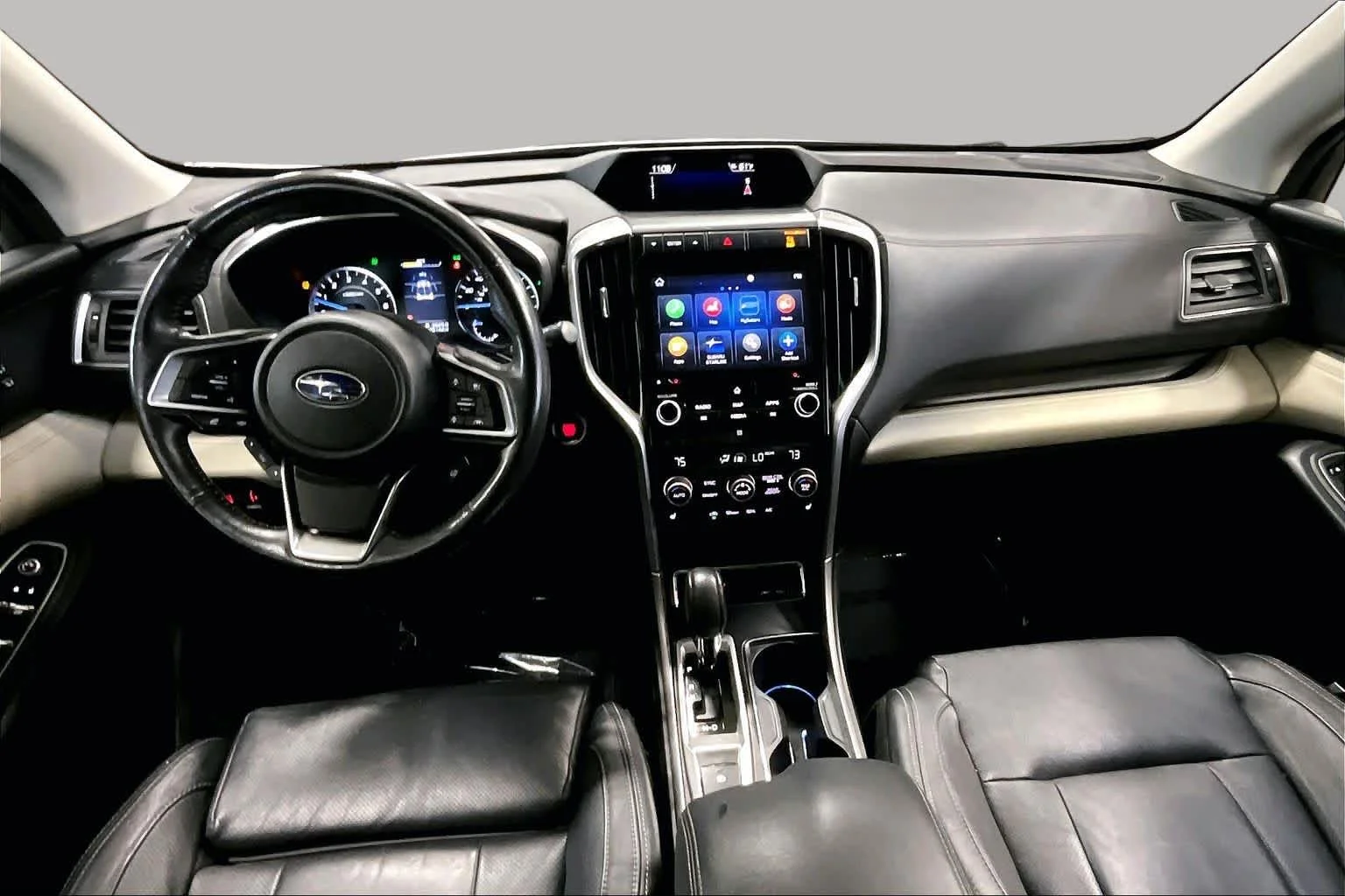 Used 2019 Ice Silver Metallic Subaru Limited image 14