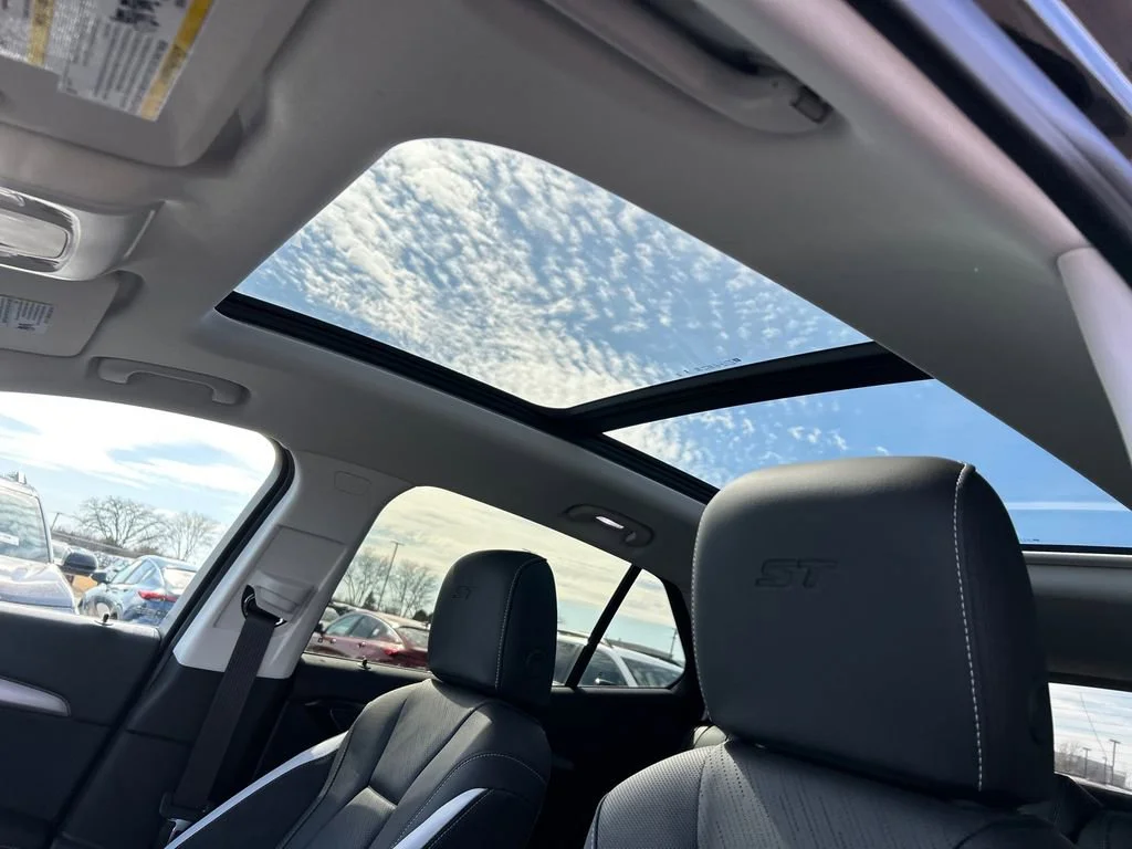 2026 Buick Envision Sport Touring - Photo 31