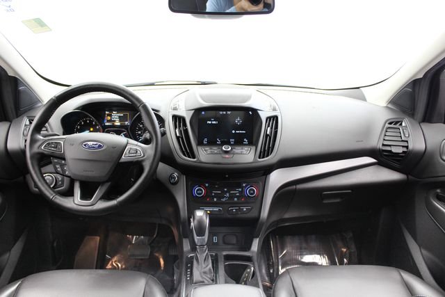 Used 2019 Agate Black Metallic Ford SEL image 21