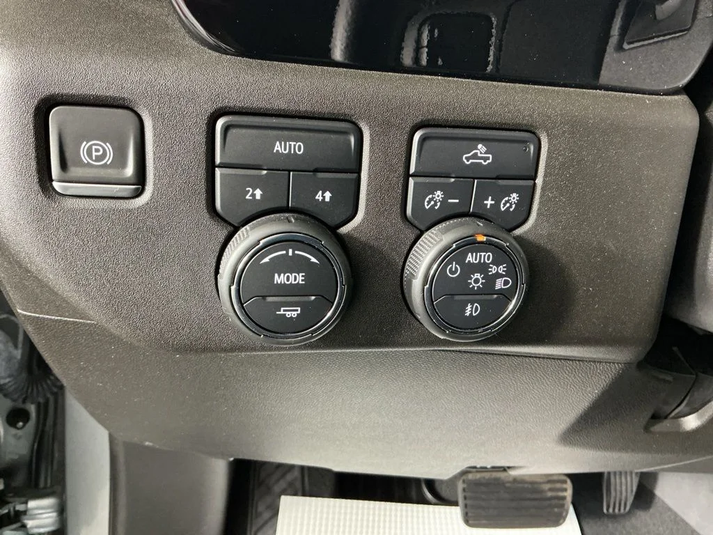 Used 2023 Gray Chevrolet RST image 17
