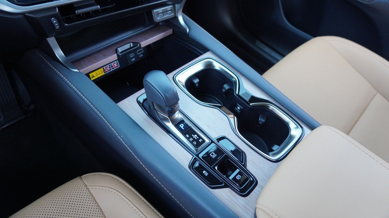 Used 2025 White Lexus RX 350 Premium image 20
