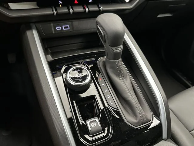 Used 2026 White Chevrolet Trail Boss image 23