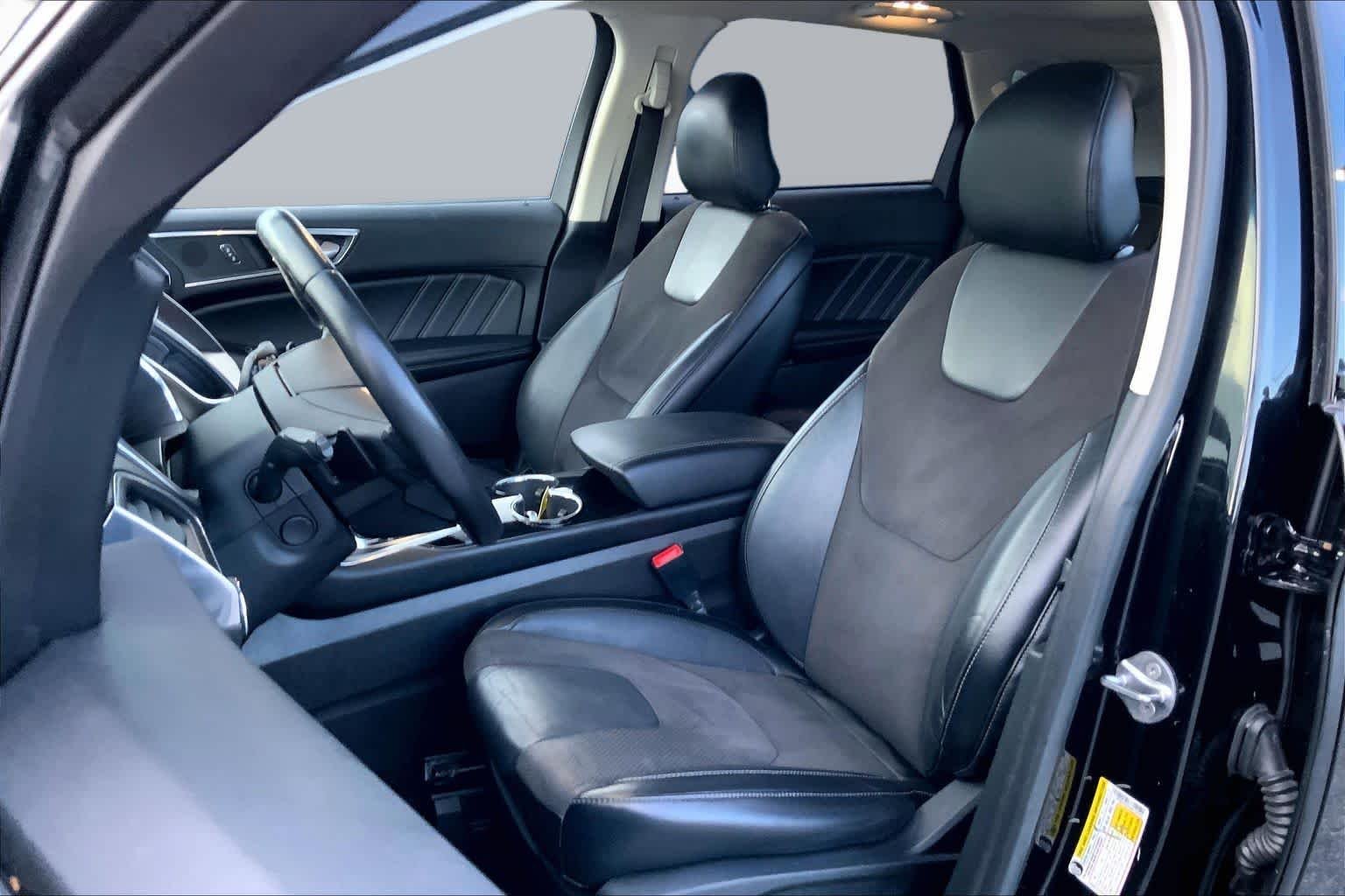Used 2017 Shadow Black Ford Sport image 6
