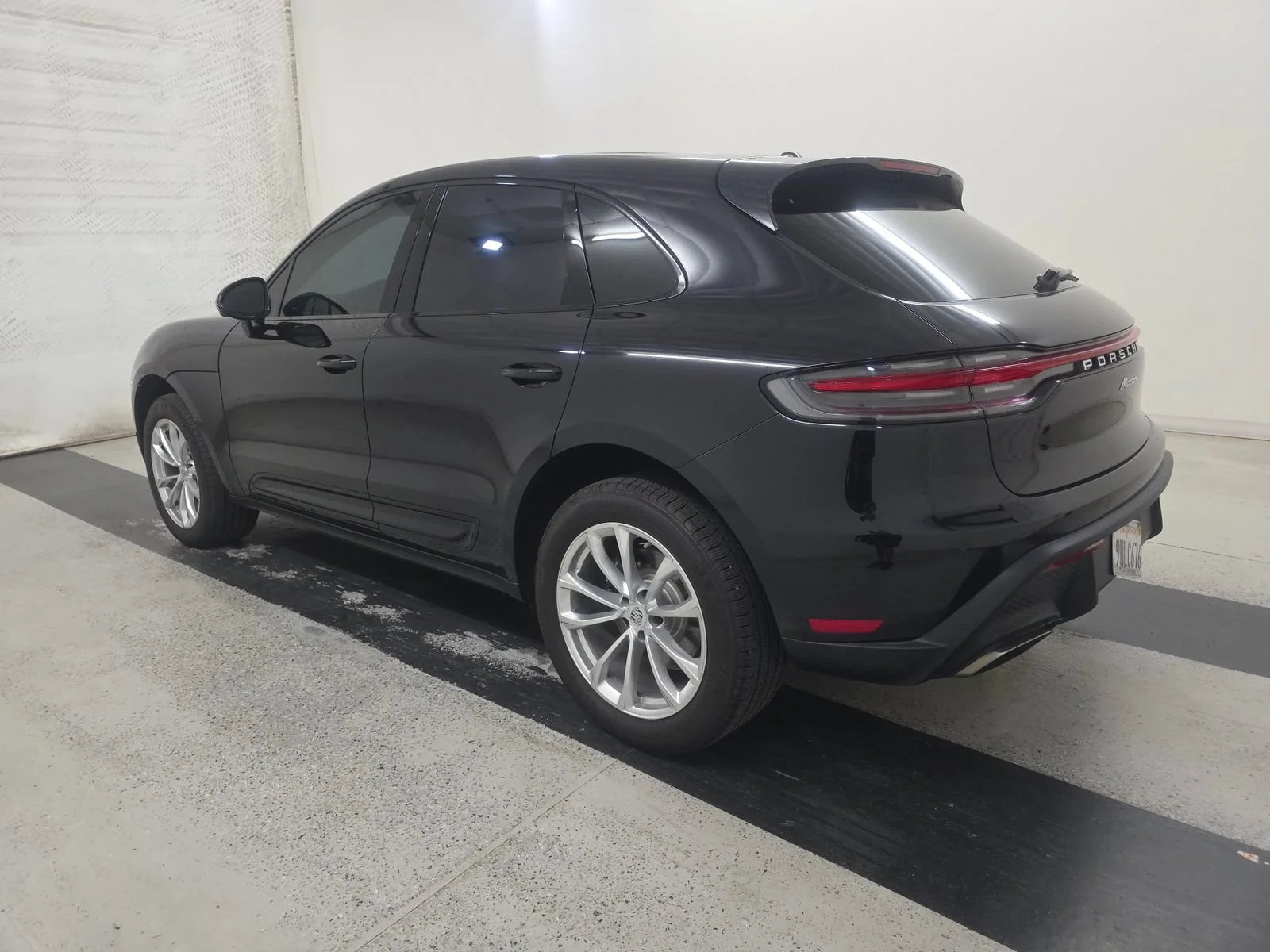Used 2024 Black Porsche  image 3