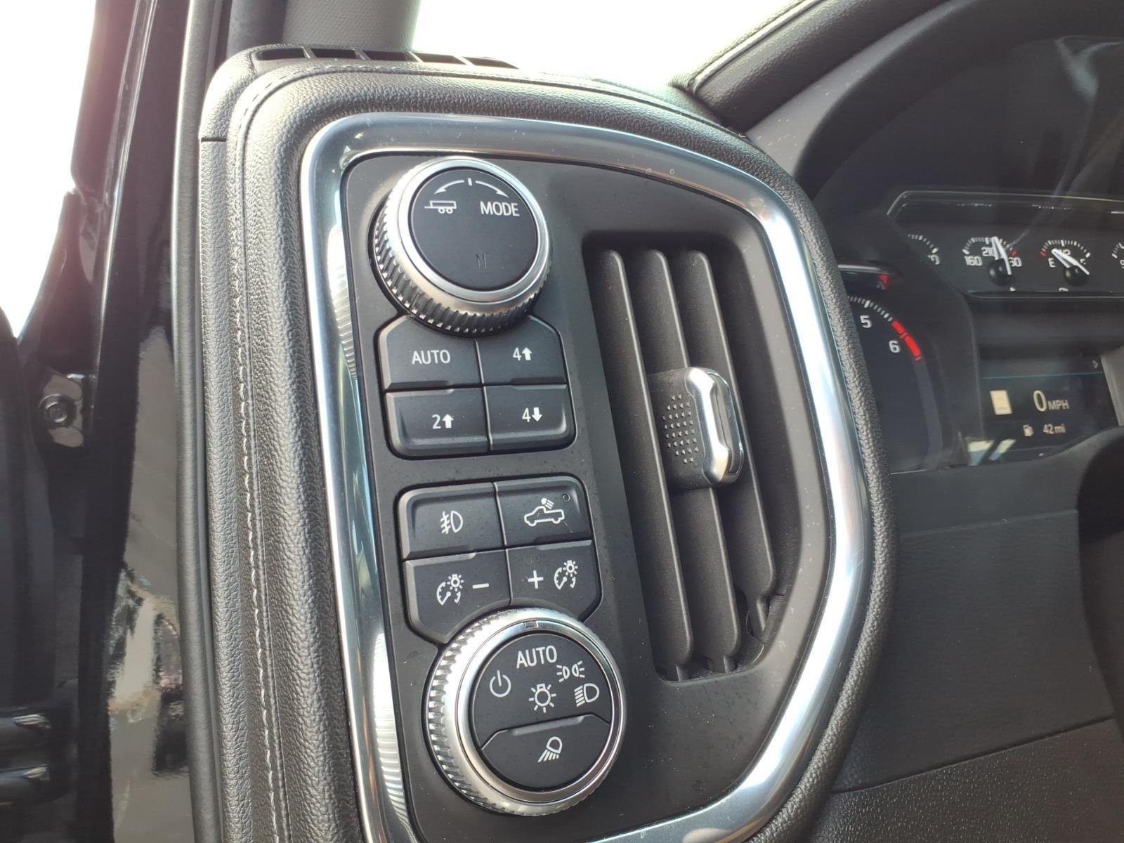Used 2021 Onyx Black GMC SLT image 11