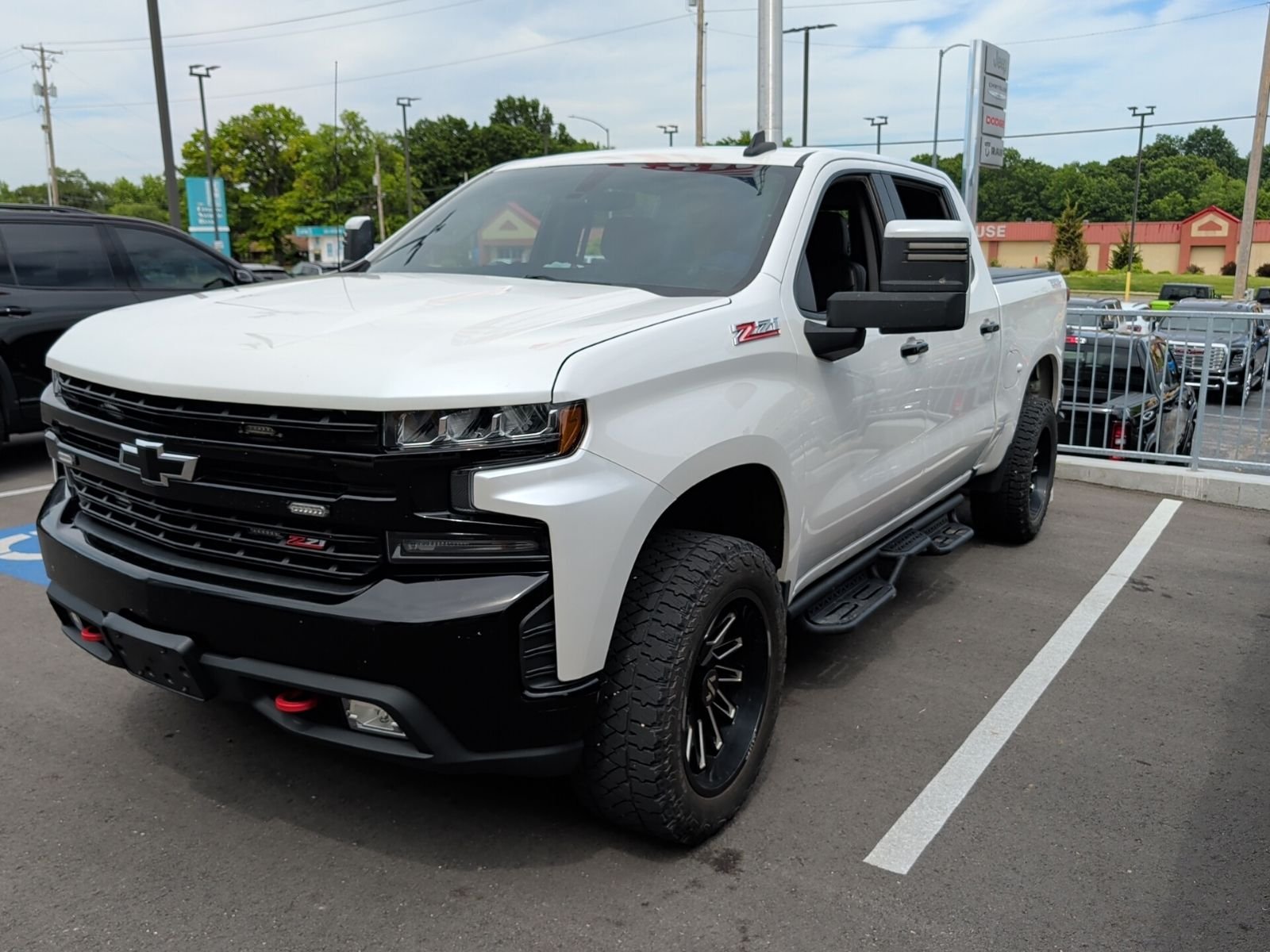 2019 Chevrolet Silverado 1500 LT Trail Boss 4X4 Crew Cab Short Box's photo