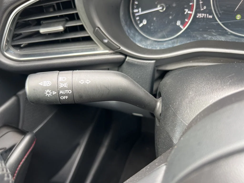 Used 2025 Gray Metallic Mazda 2.5 S Carbon Edition image 39