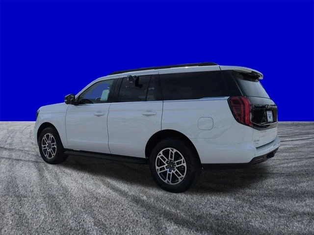 New 2026 Star White Metallic Tri-Coat Ford Active image 6