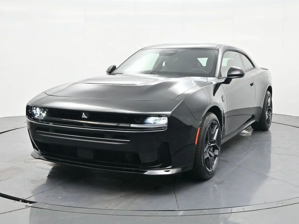 New 2026 Diamond Black Crystal Pearlcoat Dodge Scat Pack image 1