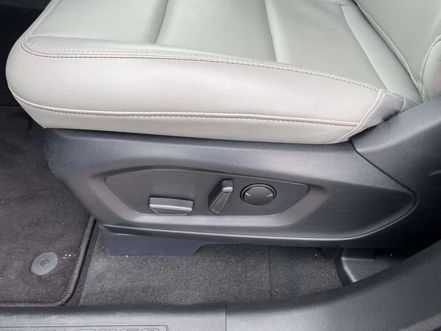 New 2026 Gray Ford Active image 15