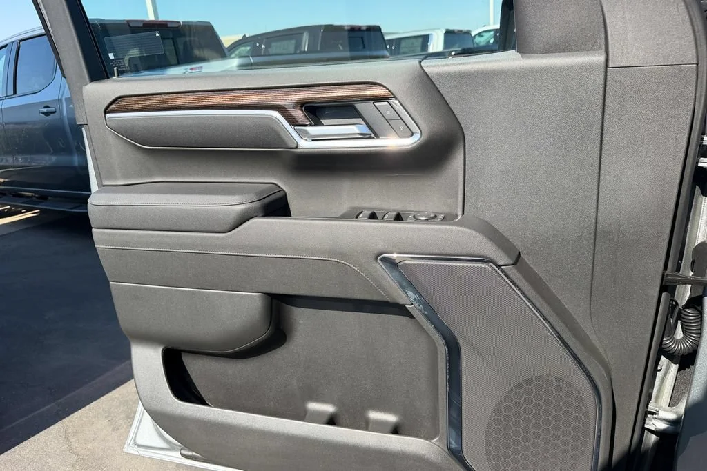 New 2026 Sterling Metallic GMC SLE image 17