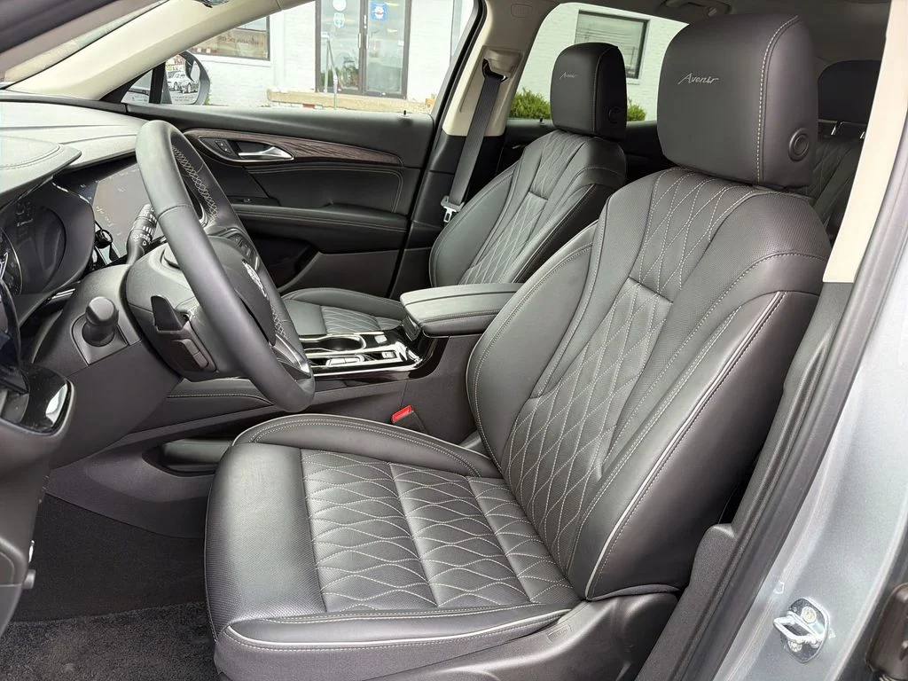 Used 2023 Gray Buick Avenir image 17