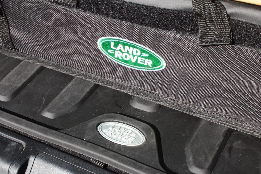 Certified Used 2025  Land Rover Dynamic SE image 42
