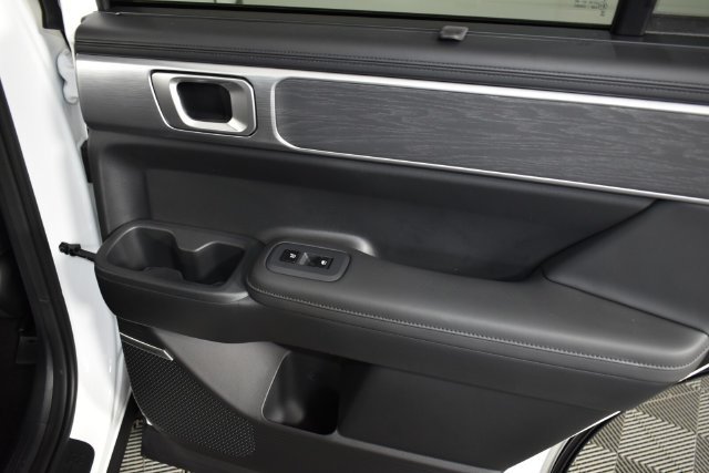 New 2027 White Hyundai Limited image 45