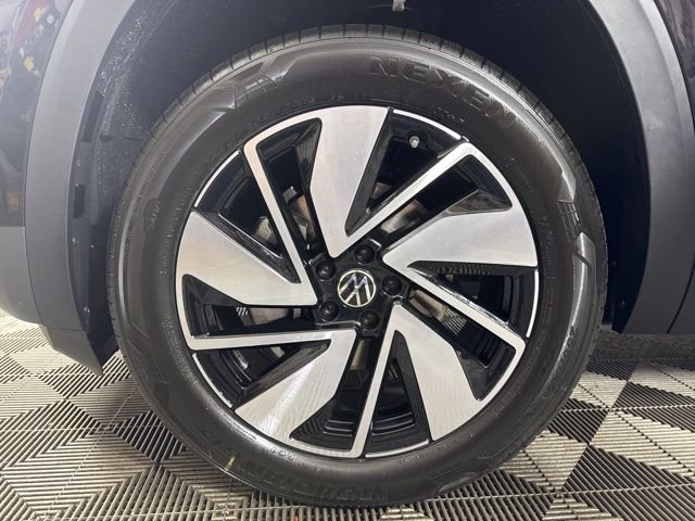 2026 Volkswagen Atlas SE w/Tech - Photo 10