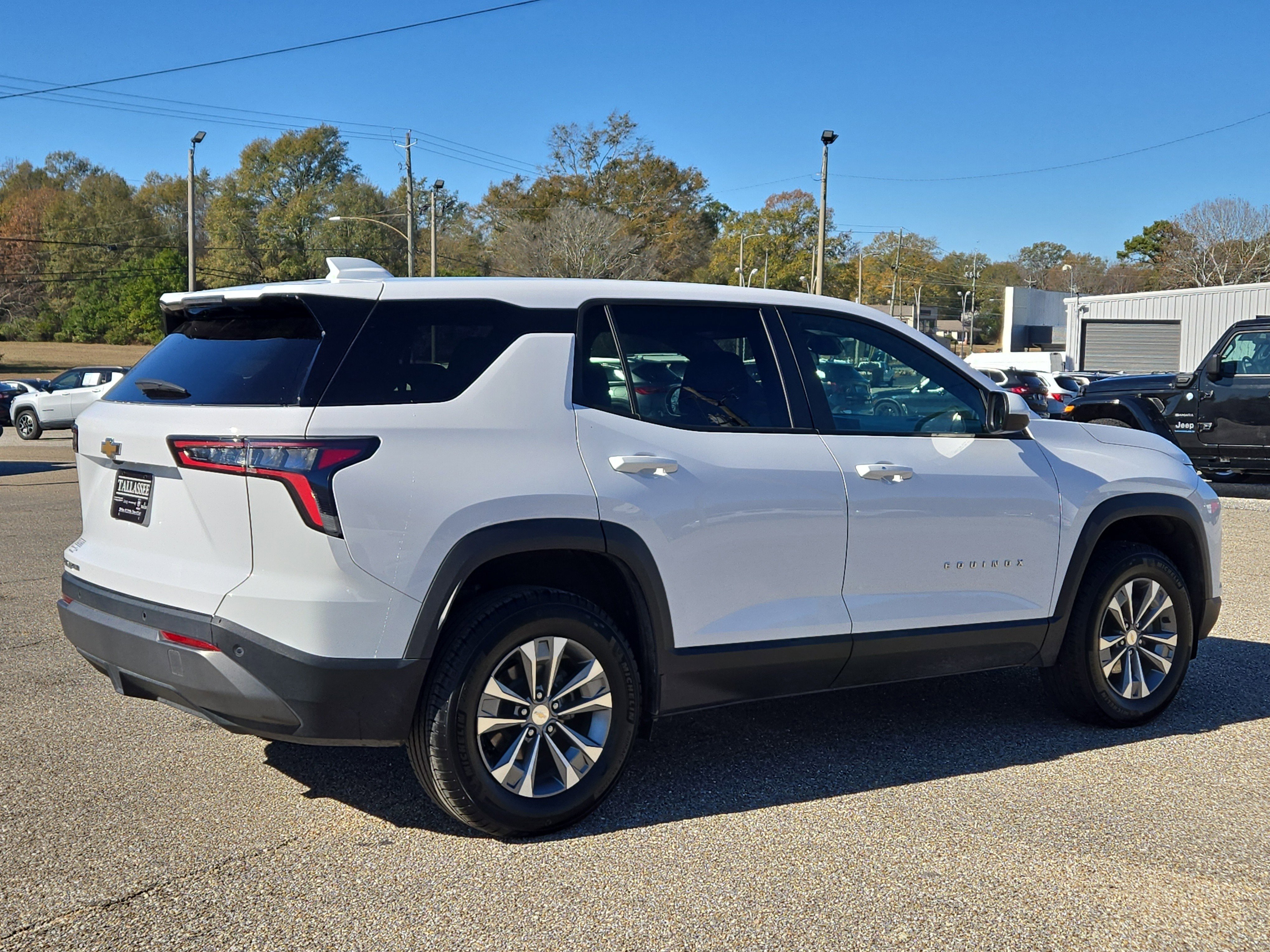 2025 Chevrolet Equinox LT - Photo 6