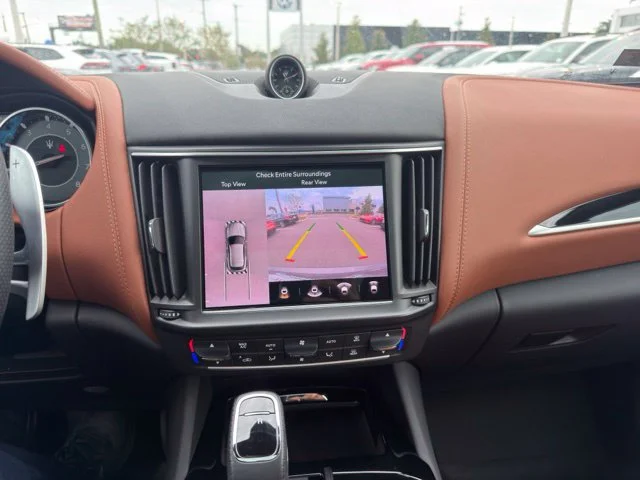 Certified Used 2023 Grigio Maserati Modena image 12