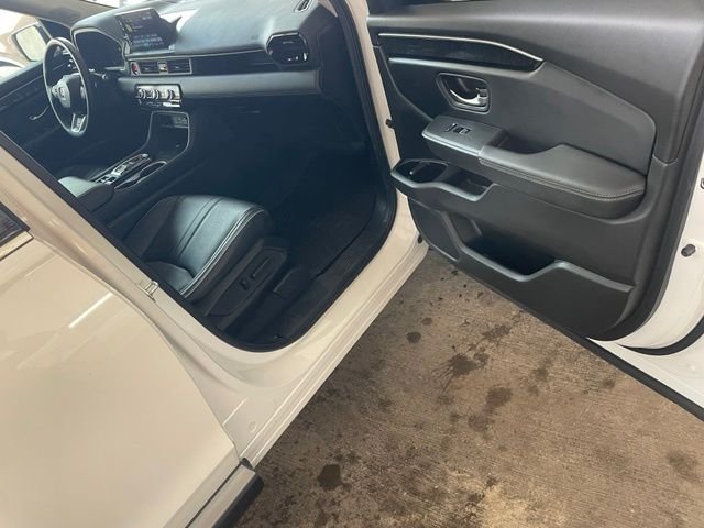 Used 2025 White Honda Elite image 20