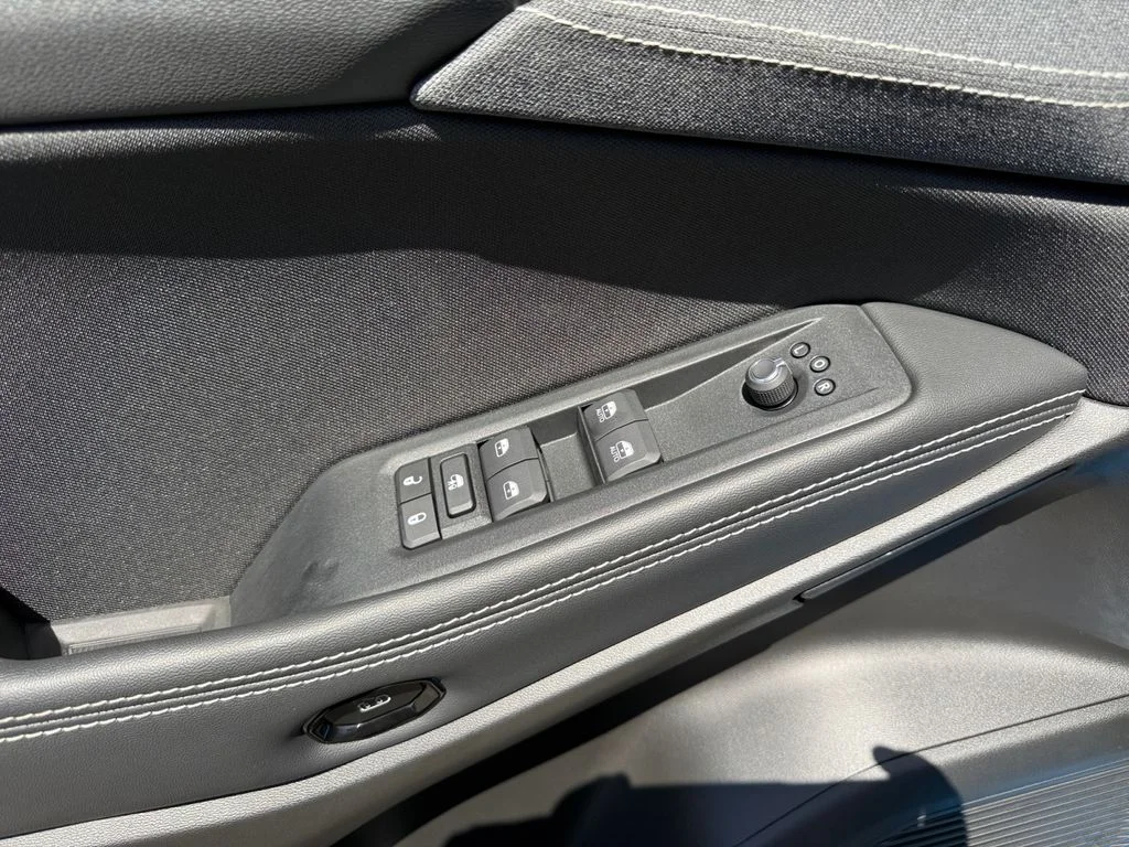 New 2026 Blue Jeep Laredo image 11