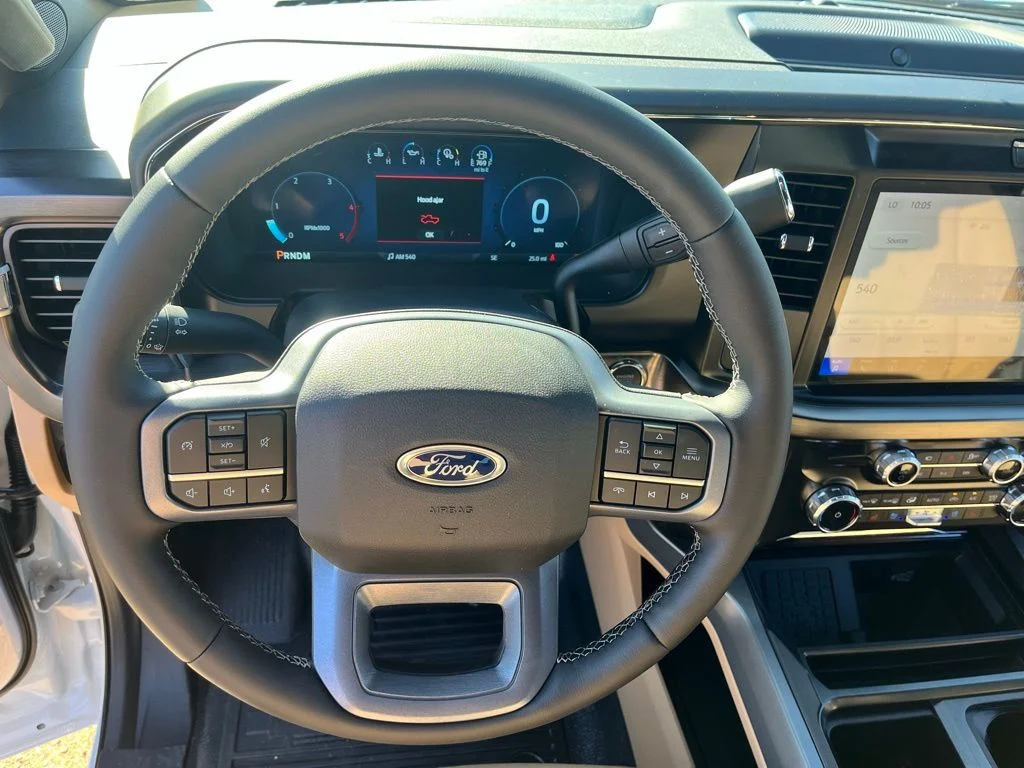 2026 Ford F-350 Super Duty Lariat - Photo 15