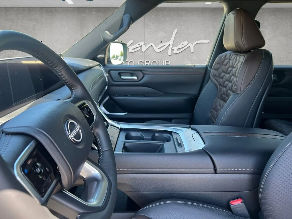 2026 Nissan Armada Platinum - Photo 19