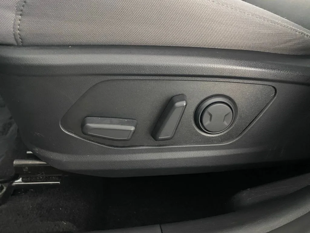Used 2022 Gray Hyundai SEL Premium image 20