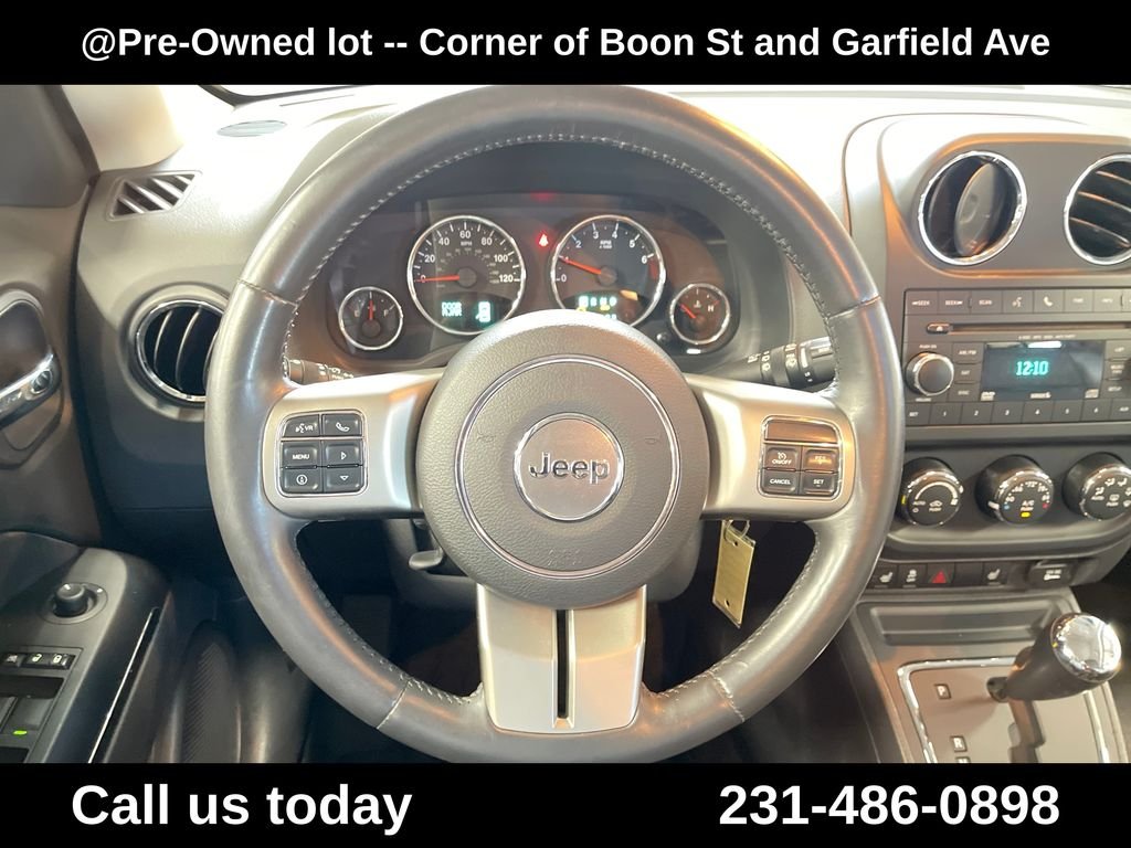 Used 2013 White Jeep Limited image 25