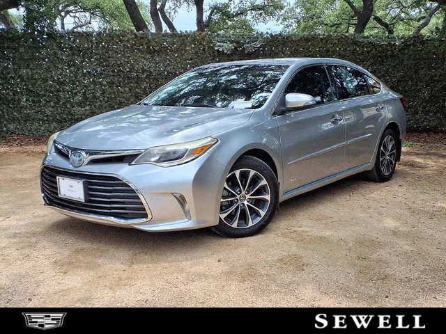 2018 Toyota Avalon Hybrid XLE Plus