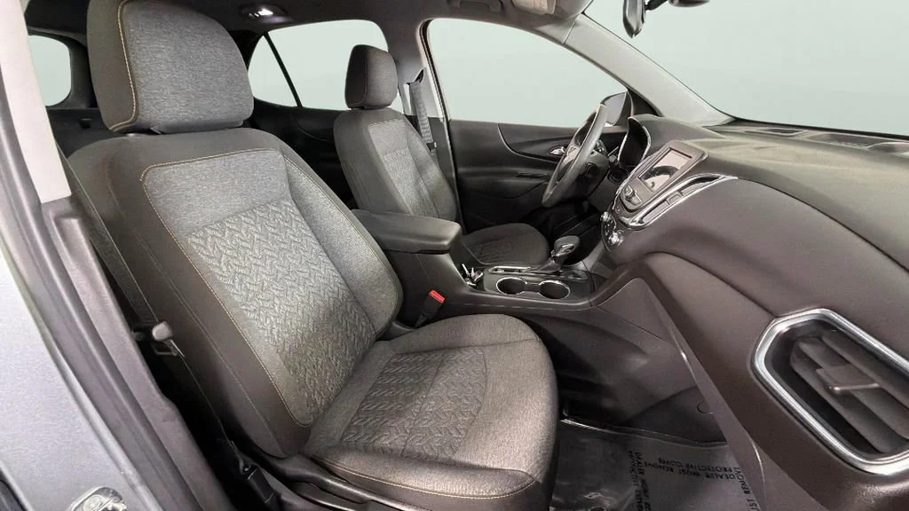 Used 2023 Sterling Gray Metallic Chevrolet LT image 32