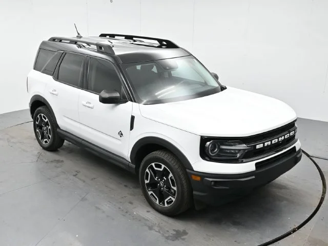 Used 2022 Oxford White Ford Outer Banks image 31