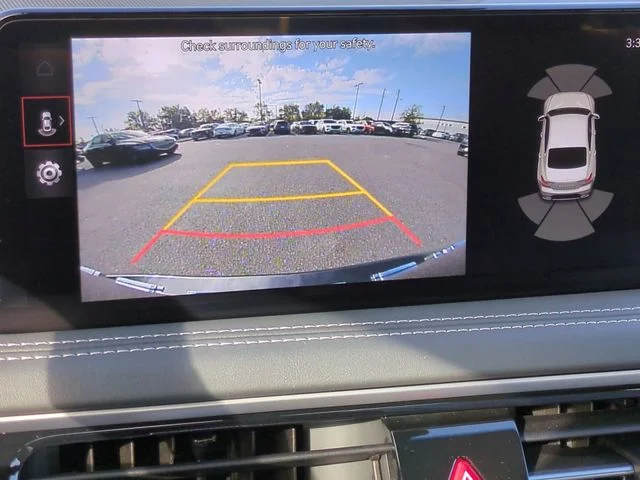 Used 2025 Gray Genesis 2.5T image 22