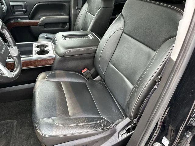 Used 2017 Black GMC SLT image 15