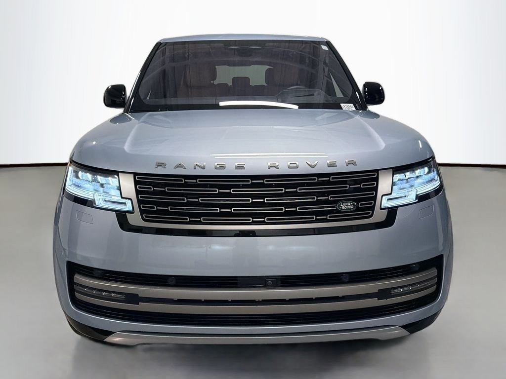 Used 2023  Land Rover Autobiography image 6