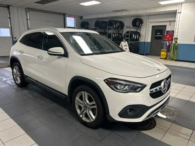 Used 2021 Polar White Mercedes-Benz GLA 250 image 1
