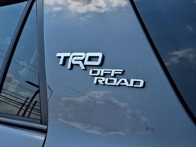 Certified Used 2021 MAGNETIC GRAY MET. Toyota  image 35