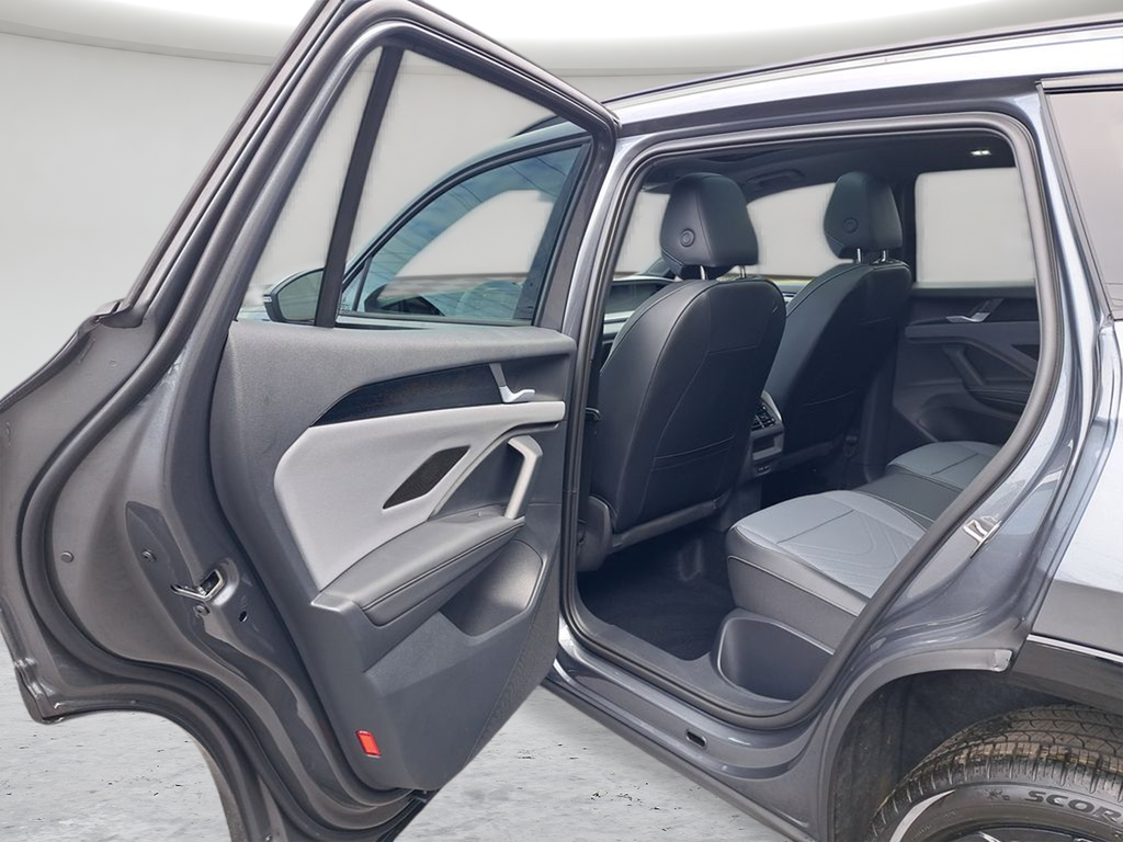 New 2025 Gray Volkswagen 2.0T SE R-Line Black image 13
