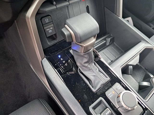 2026 Toyota Tundra SR5 - Photo 13