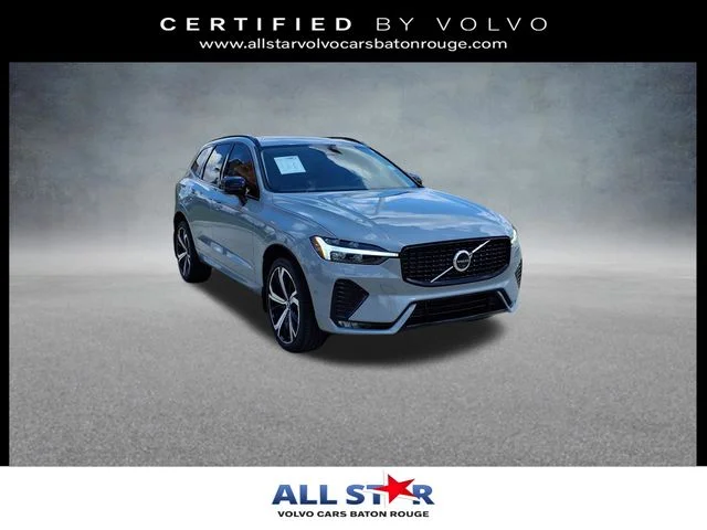 2024 Volvo XC60 B5 Ultimate Dark Theme AWD's photo