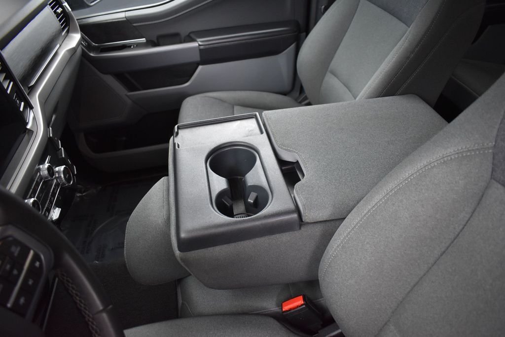 Used 2025 Black Ford XLT image 10