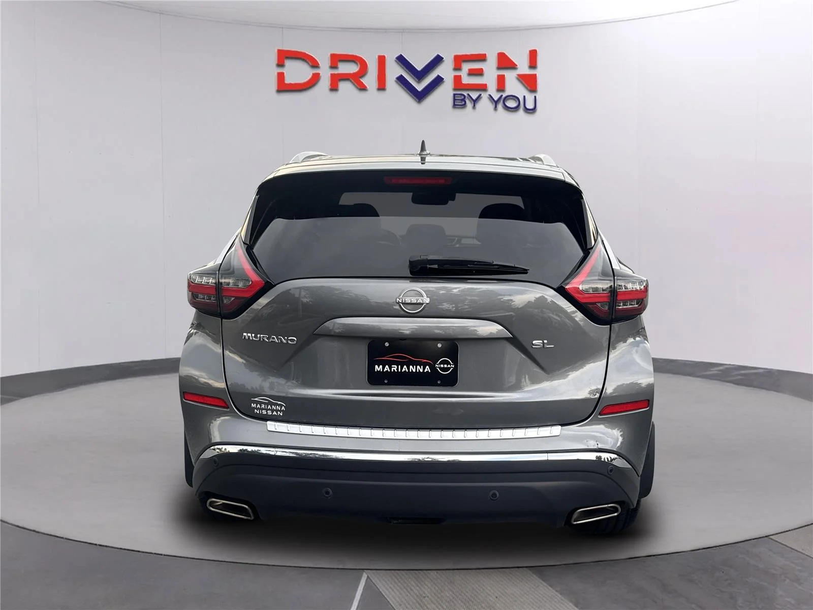 Used 2023 Gun Metallic Nissan SL image 5