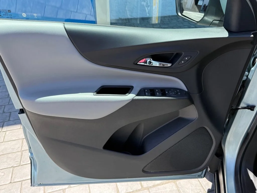 Used 2022 Seaglass Blue Metallic Chevrolet LT image 28