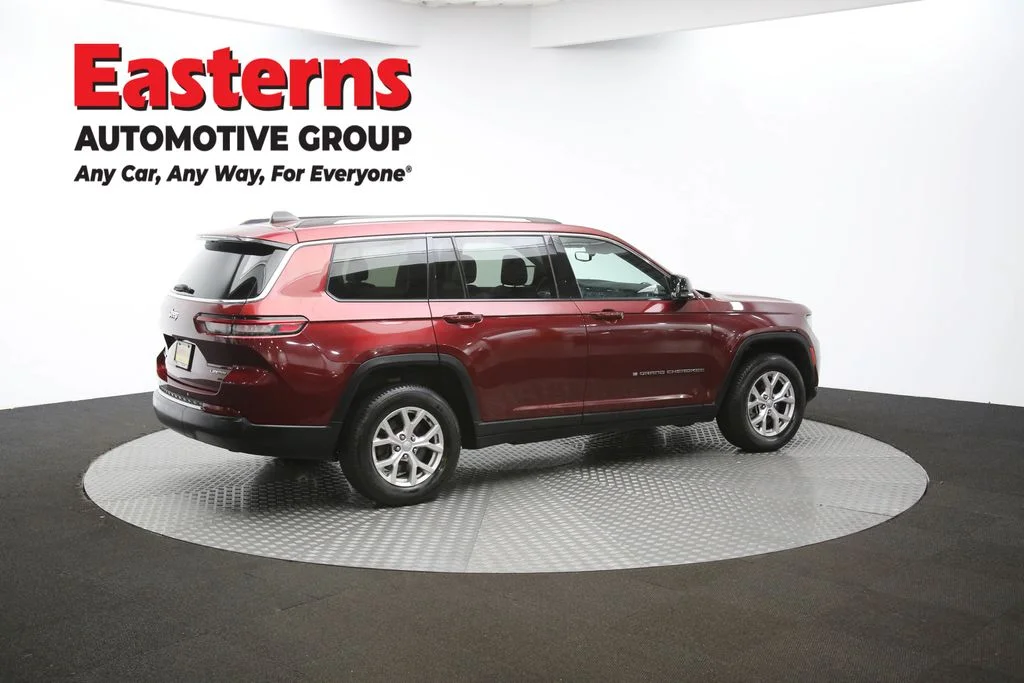 Used 2021 Red Jeep Limited image 43