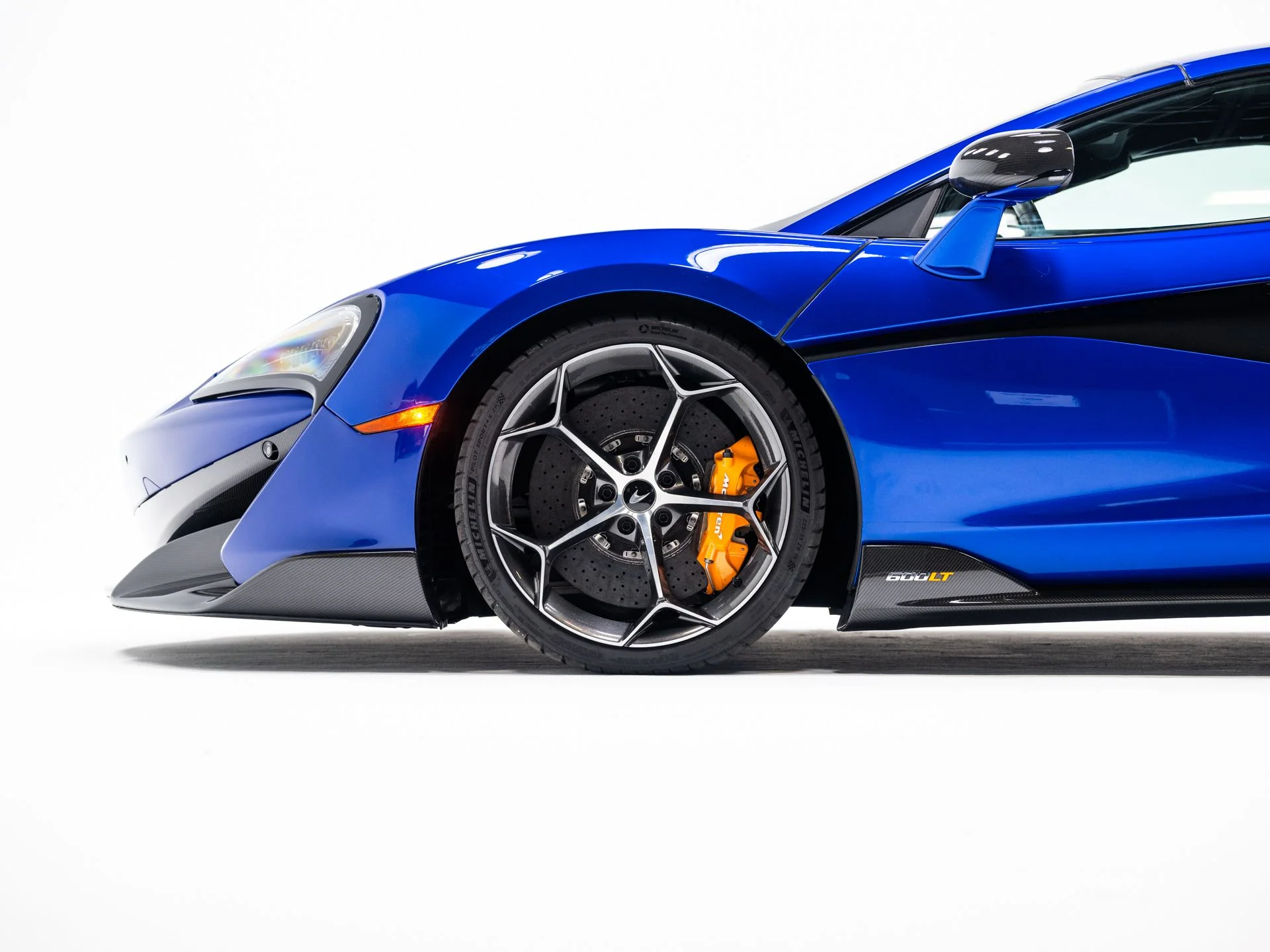 Used 2020 Burton Blue McLaren Spider image 13