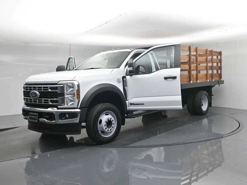 New 2025 White Ford XLT image 26