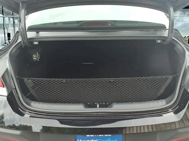 Used 2024 Black Hyundai SE image 11